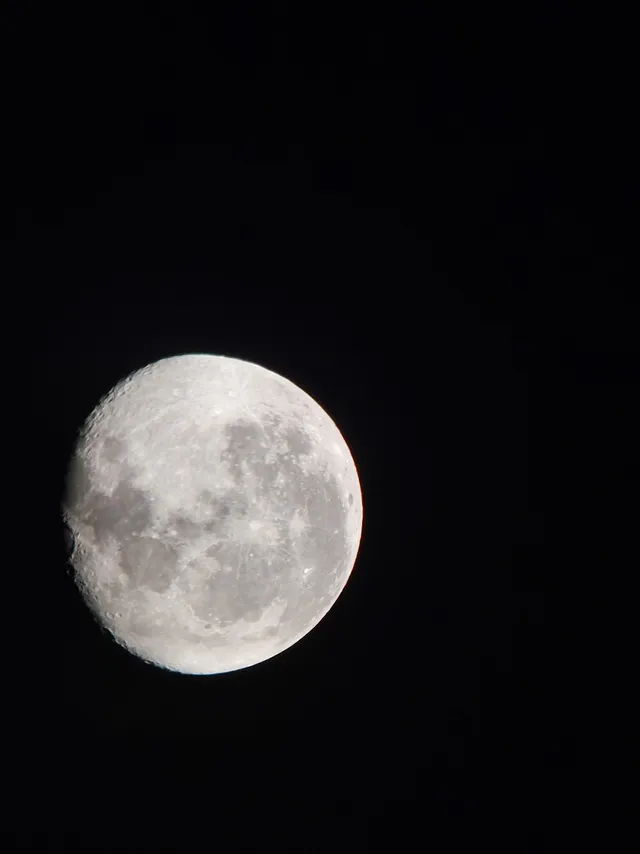 Moon, from Kolad.